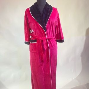 NEW Lisa Soft bath robe size XL
